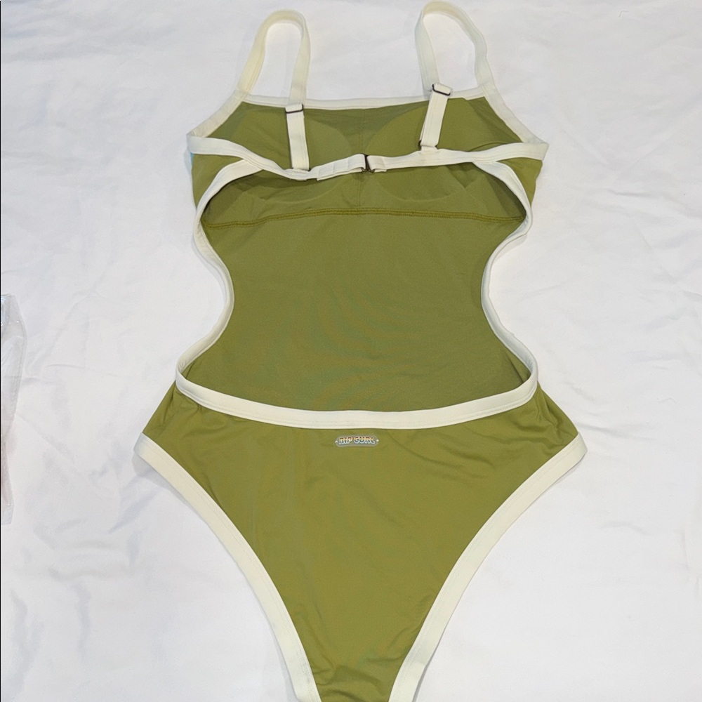 Rip Curl SURF STRIPE CHEEKY ONE PIECE, SMALL - Picture 5 of 10